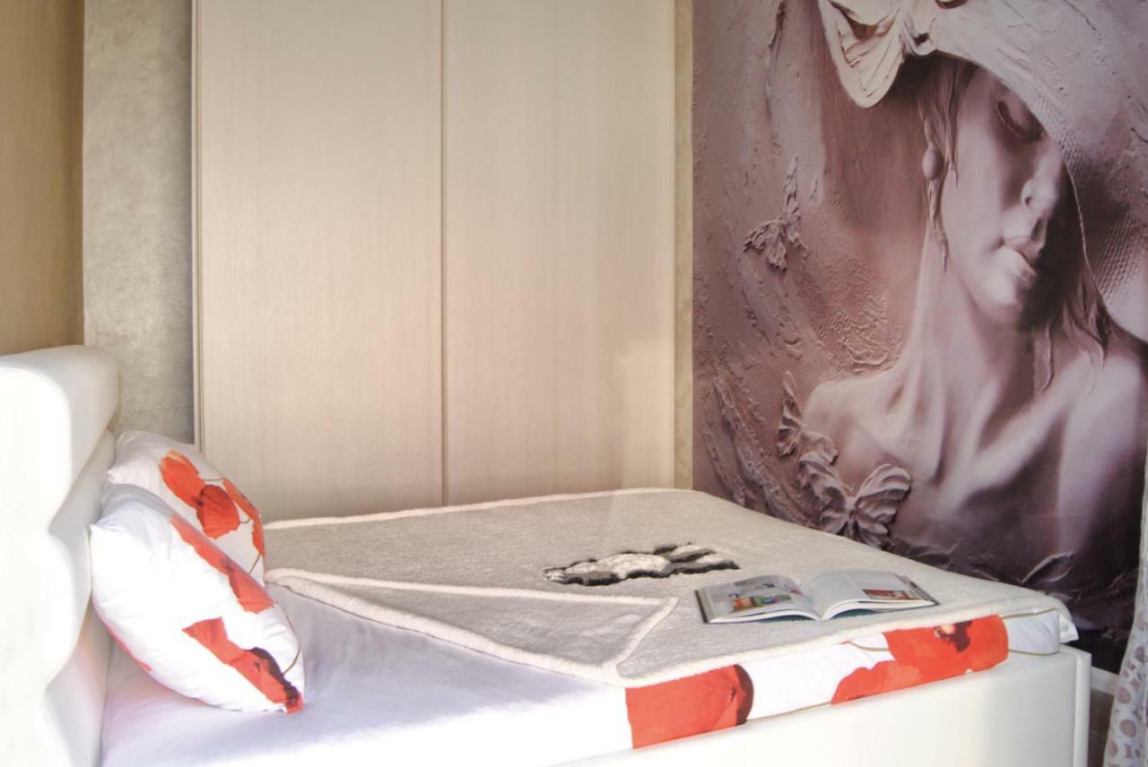 Il Cortile Bed & Breakfast บรา ภายนอก รูปภาพ