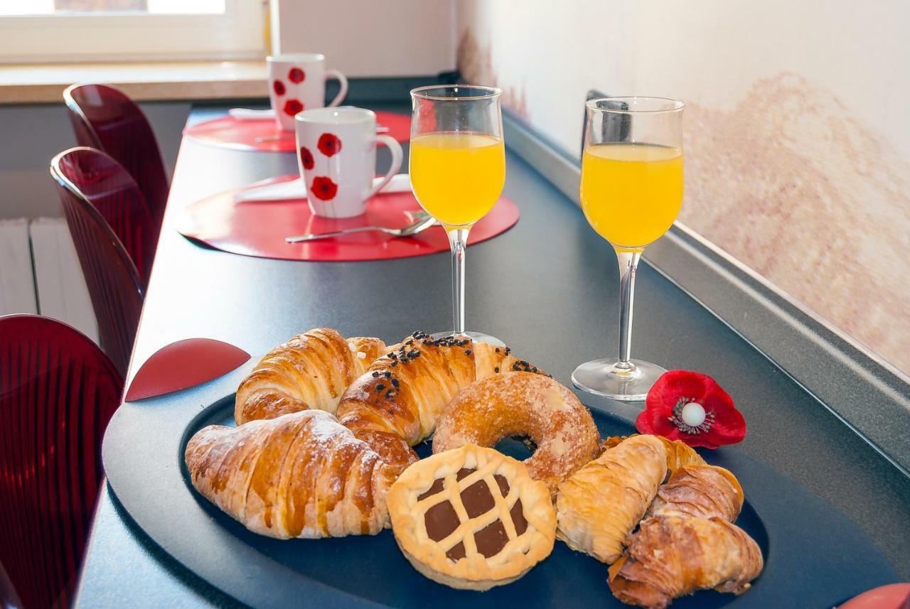 Il Cortile Bed & Breakfast บรา ภายนอก รูปภาพ